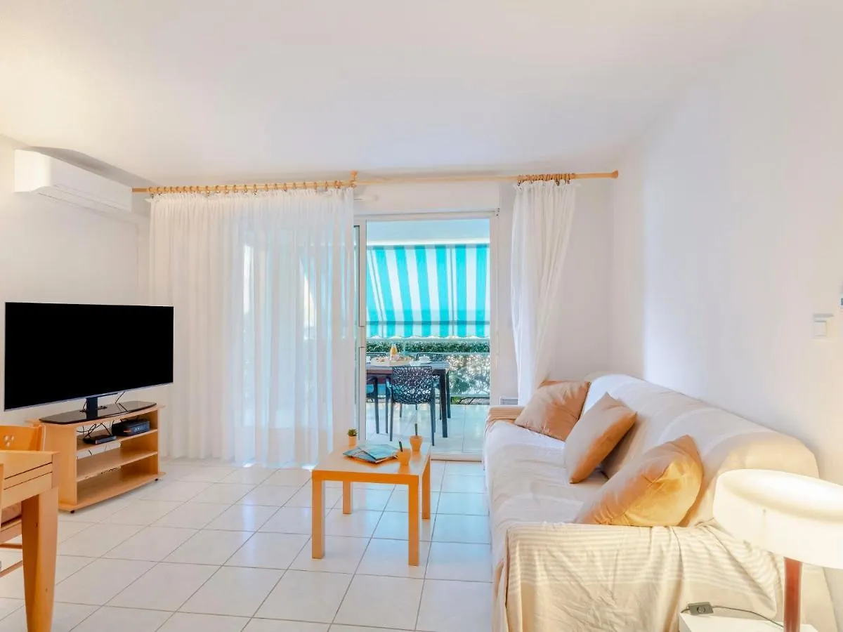 Apartment Le Clos Saint Saens-3 By Interhome Saint Aygulf